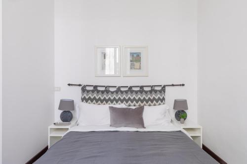 iFlat Colosseum Comfy House - Tap to explore photos