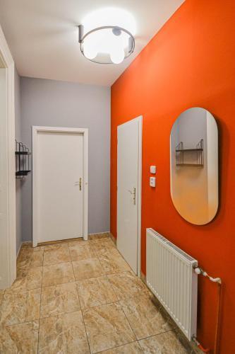 Celebration Flat by Ruterra - Tap to explore photos