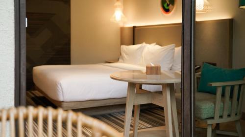 Holiday Inn Resort Samui Bophut Beach, an IHG Hotel - Tap to explore photos