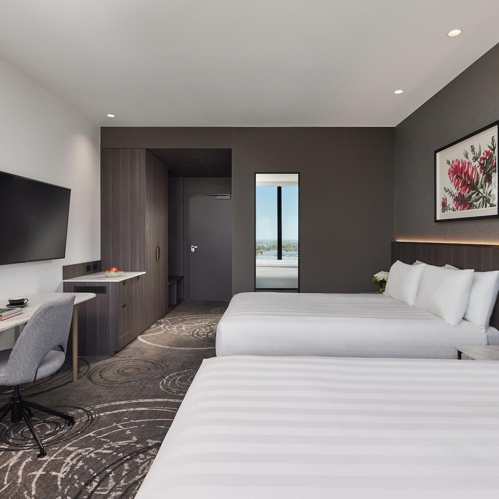 PARKROYAL Monash Melbourne Room Type - Deluxe Double Room