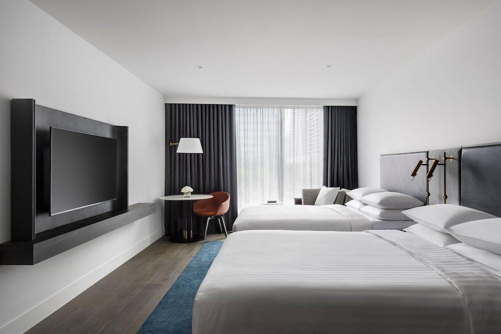 Melbourne Marriott Hotel Docklands Room Type - Deluxe Room, 2 Double Beds