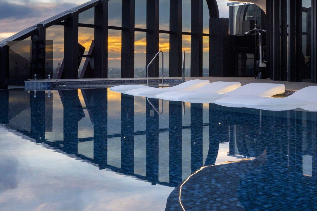Melbourne Marriott Hotel Docklands - Tap to explore photos
