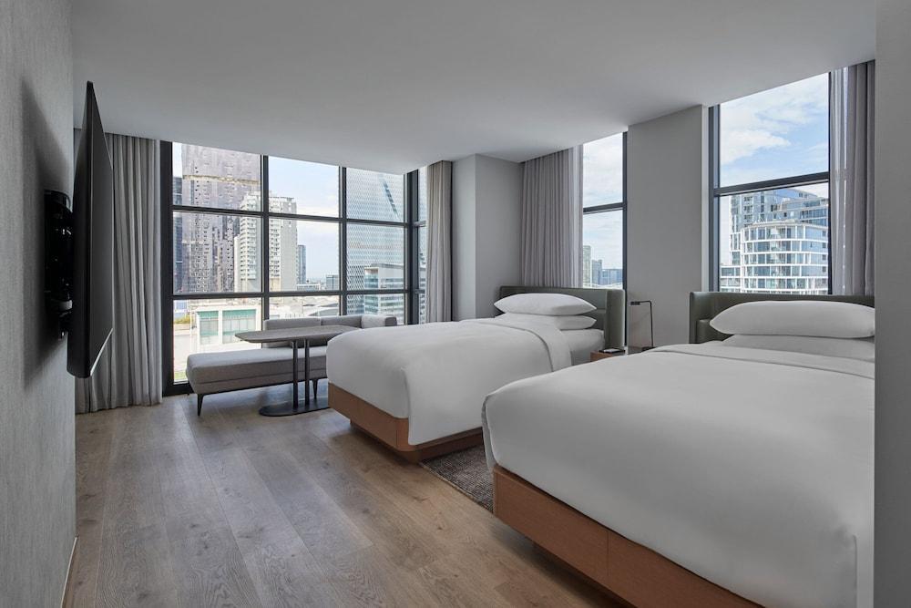 Courtyard By Marriott Melbourne Flagstaff Gardens Room Type - Premium Room, 2 Double Beds
