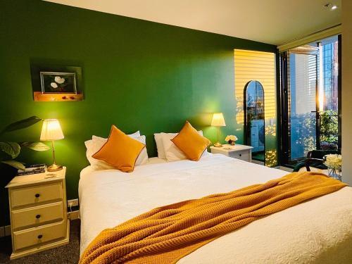 Extraordinary holiday stay for Melbourne explore Room Type - Two-Bedroom Apartment Extraordinary holiday stay for Melbourne explore Room Type - Two-Bedroom Apartment
