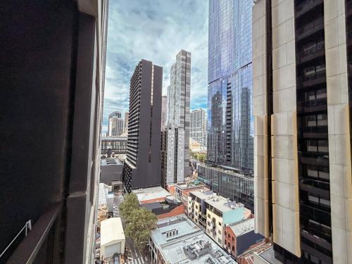 Lovely 2br Apartment Balcony Wifi Cbd