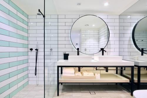 Miss Baker's Boutique Accommodation Bondi Room Type - King Family Studio Miss Baker's Boutique Accommodation Bondi Room Type - King Family Studio