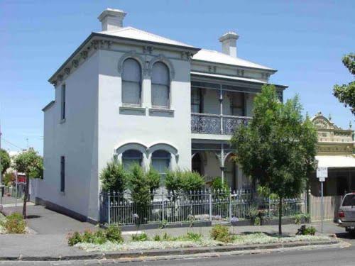 VIGNACOURT Melbourne RICHMOND HILL Room Type - Deluxe Double Room