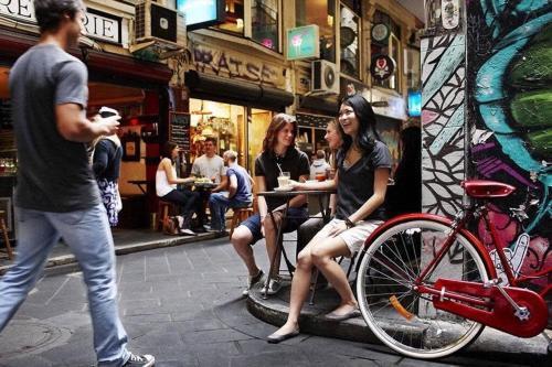 A Cozy 2BR Apt Next to Queen Victoria Market & Melbourne Central with City Views - Tap to explore photos
