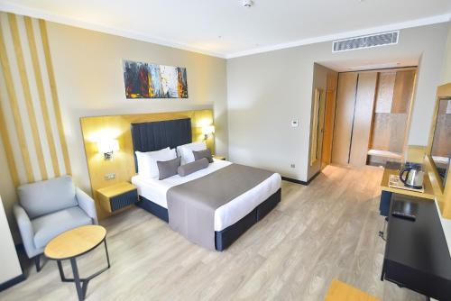 SERENİTY COMFORT Hotel Room Type - Deluxe Double Room