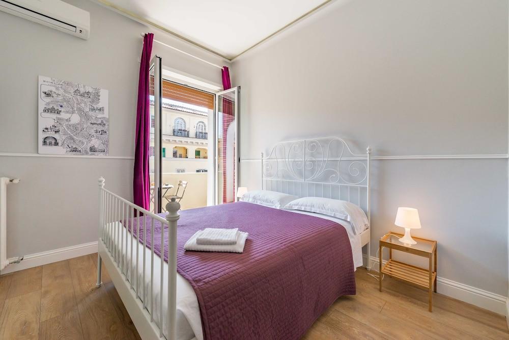 Un Attimo a Roma B&B Room Type - Panoramic Room