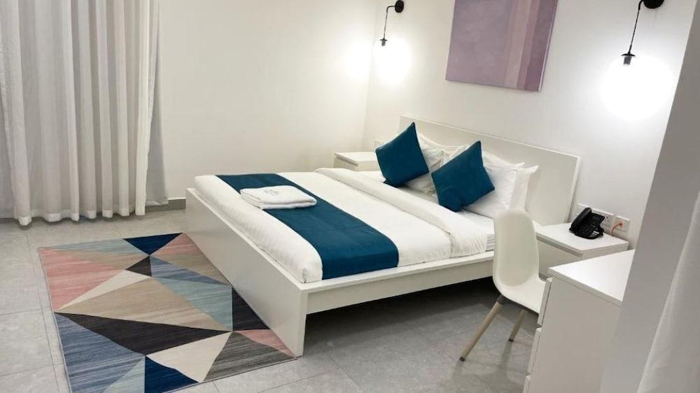 Terminal Inn By Edar City Center Room Type - Superior Apartment