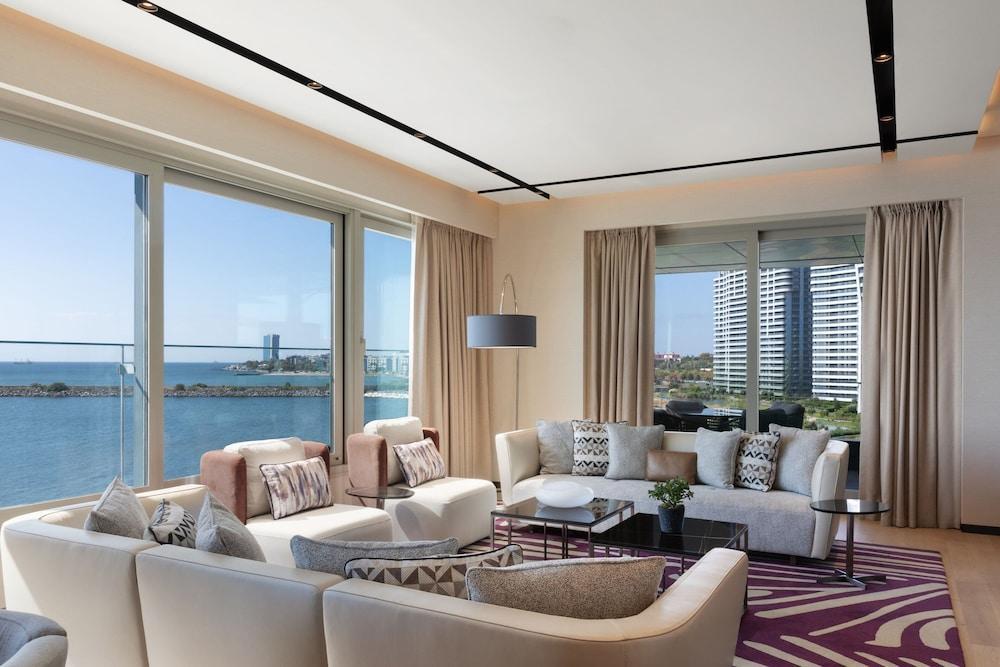 JW Marriott Hotel Istanbul Marmara Sea Room Type - Supreme Four Bedroom Residence, Executive Lounge Access, 2 Queen, 1 King, 1 Twin, Sea View, Balcony