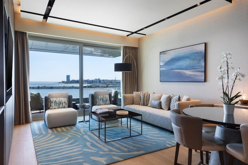 JW Marriott Hotel Istanbul Marmara Sea Room Type - Specialty Two Bedroom Residence, Executive Lounge Access, 1 King, 1 Queen, Sea View, Balcony