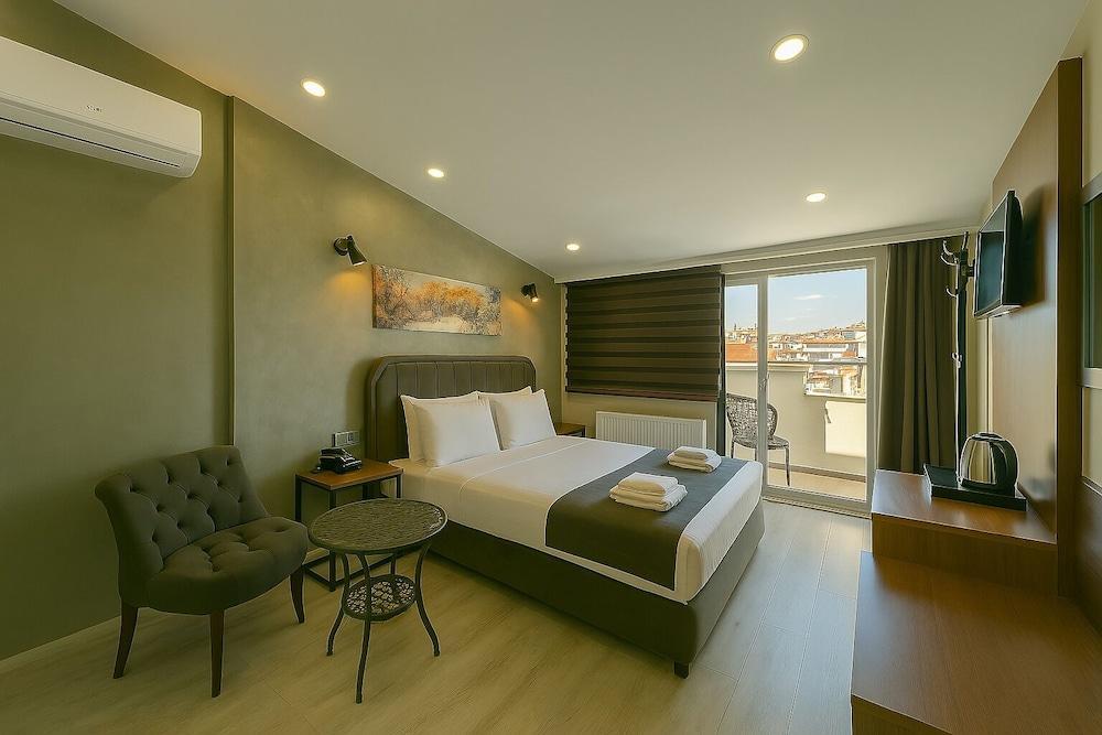 Monezza Avcılar Room Type - Balkonlu Tek Buyuk Yatakli Oda Monezza Avcılar Room Type - Balkonlu Tek Buyuk Yatakli Oda