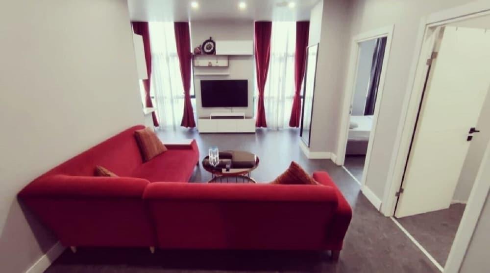 Kent Suites Hotels Room Type - Family Condo Kent Suites Hotels Room Type - Family Condo