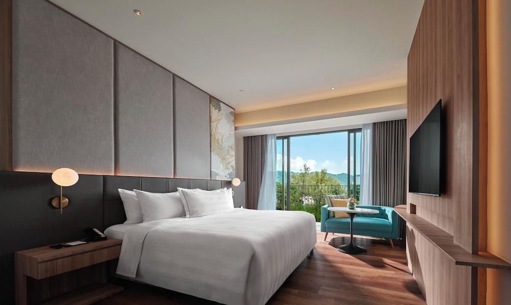 PARKROYAL Langkawi Resort Room Type - Deluxe King