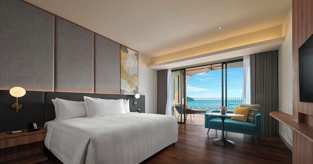 PARKROYAL Langkawi Resort Room Type - Deluxe Ocean View King