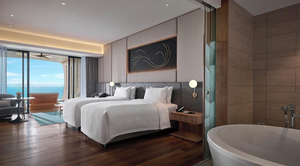 PARKROYAL Langkawi Resort Room Type - Premier Ocean View Twin with Private Pool PARKROYAL Langkawi Resort Room Type - Premier Ocean View Twin with Private Pool