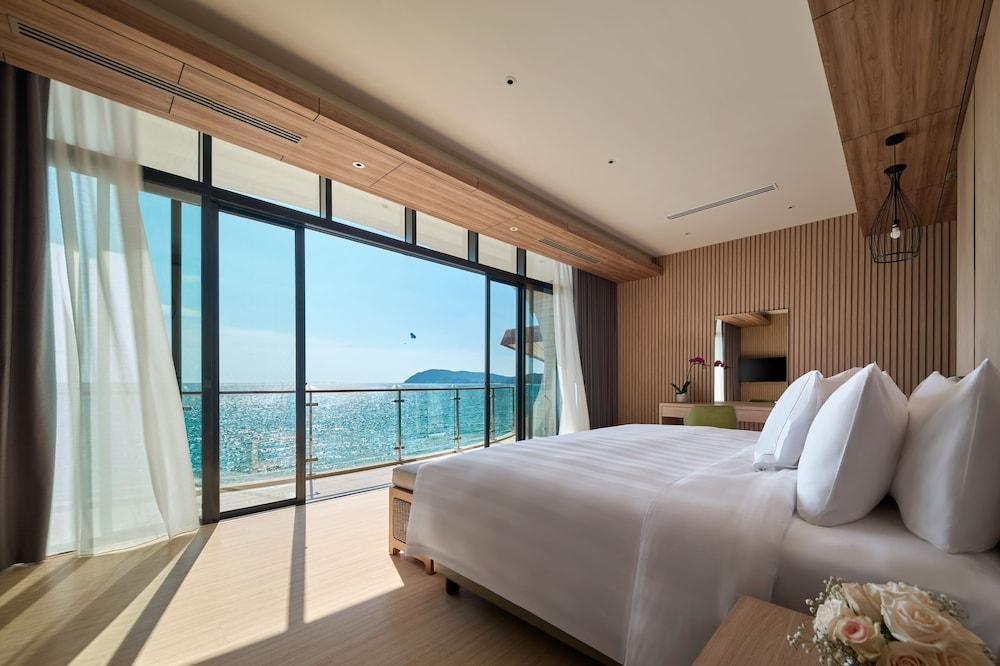 PARKROYAL Langkawi Resort Room Type - Villa, 3 Bedrooms, Ocean View PARKROYAL Langkawi Resort Room Type - Villa, 3 Bedrooms, Ocean View