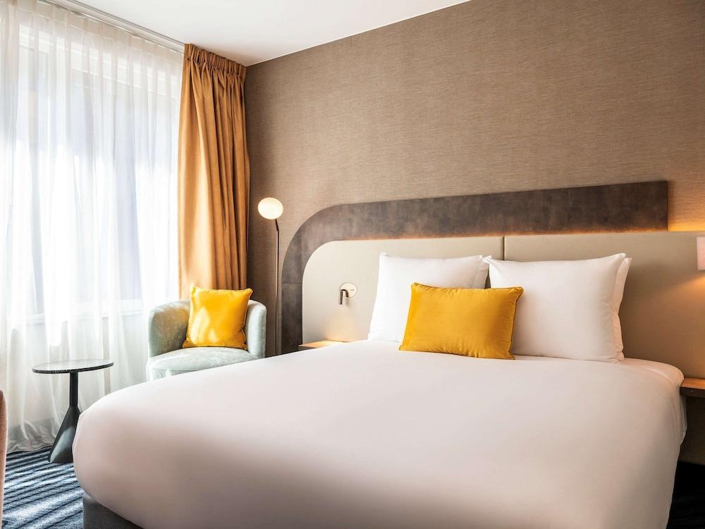 Mercure Amsterdam North Station - Tap to explore photos