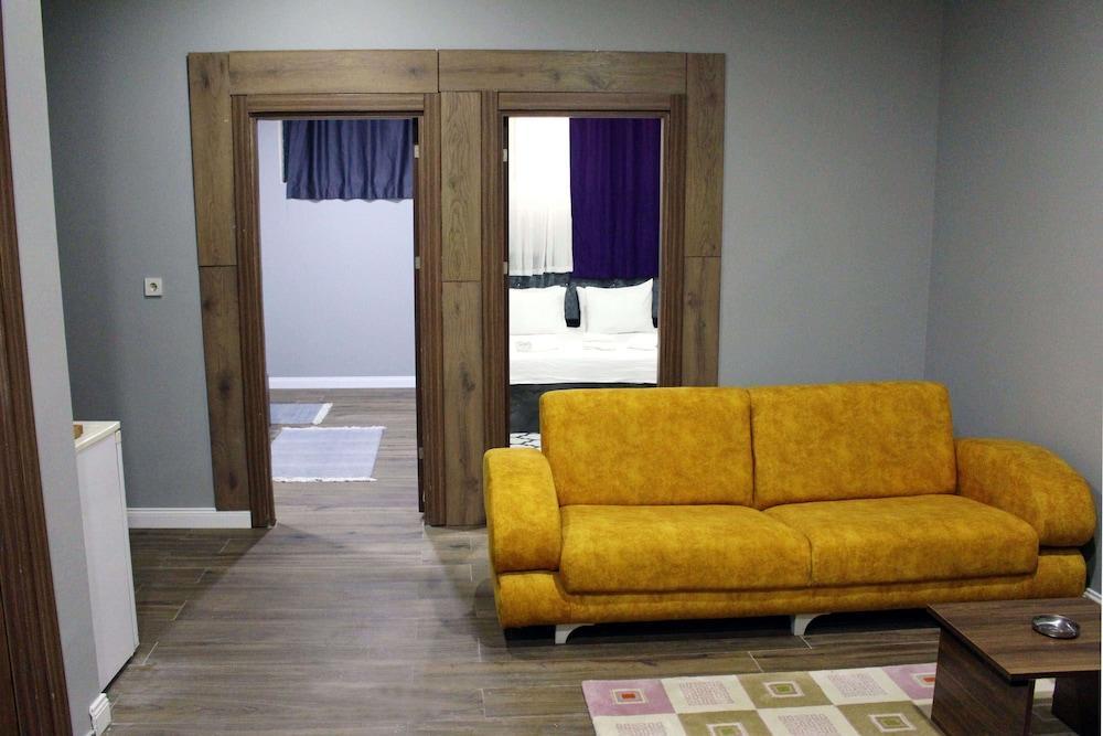 Big Life Hotel Room Type - Royal Suite Big Life Hotel Room Type - Royal Suite