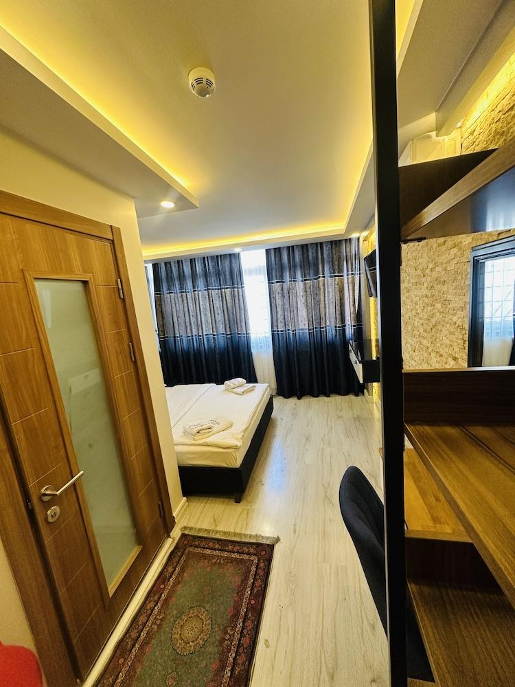 Sirkeci Quietness Hotel Room Type - Standard Double Room