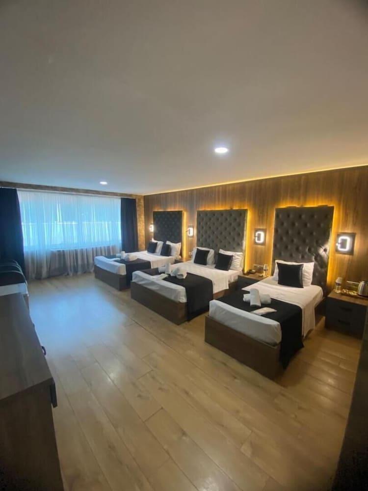 Nişantaşı Diamond Hotel Room Type - Deluxe Triple Room