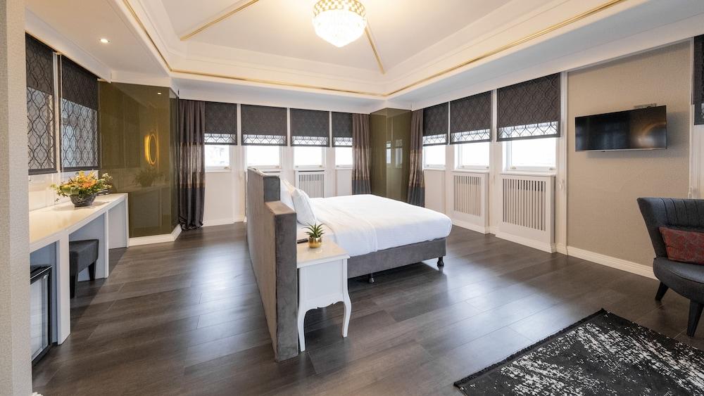 Loop Hotel Bosphorus İstanbul Room Type - Deluxe Queen Room with Sea View