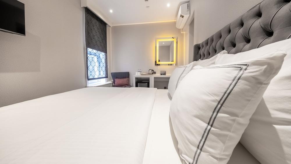 Loop Hotel Bosphorus İstanbul Room Type - Economy Room with Garden View Loop Hotel Bosphorus İstanbul Room Type - Economy Room with Garden View