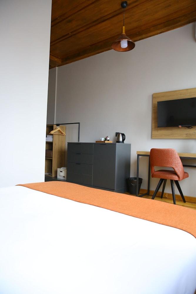ROCO Beyoğlu Room Type - Standard Double Room