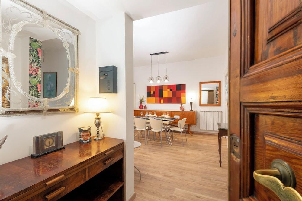 Babuino Apartments - Piazza di Spagna - Tap to explore photos
