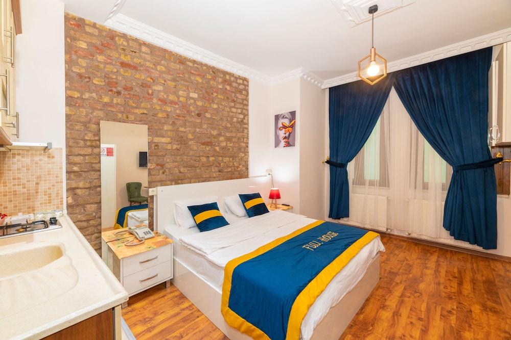 Opera House Hotel Room Type - Standard Double Room