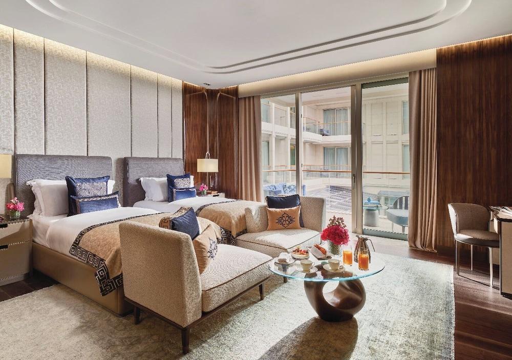 Mandarin Oriental Bosphorus, Istanbul Room Type - Deluxe Bosphorus Twin Room