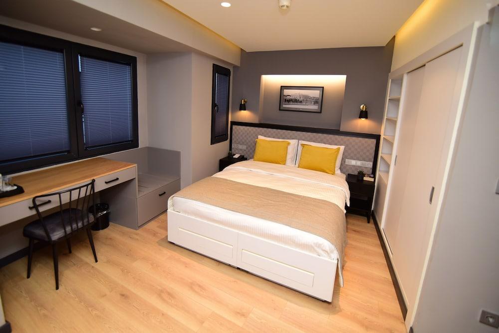 The Row Taksim Hotel Room Type - Standard Double Room