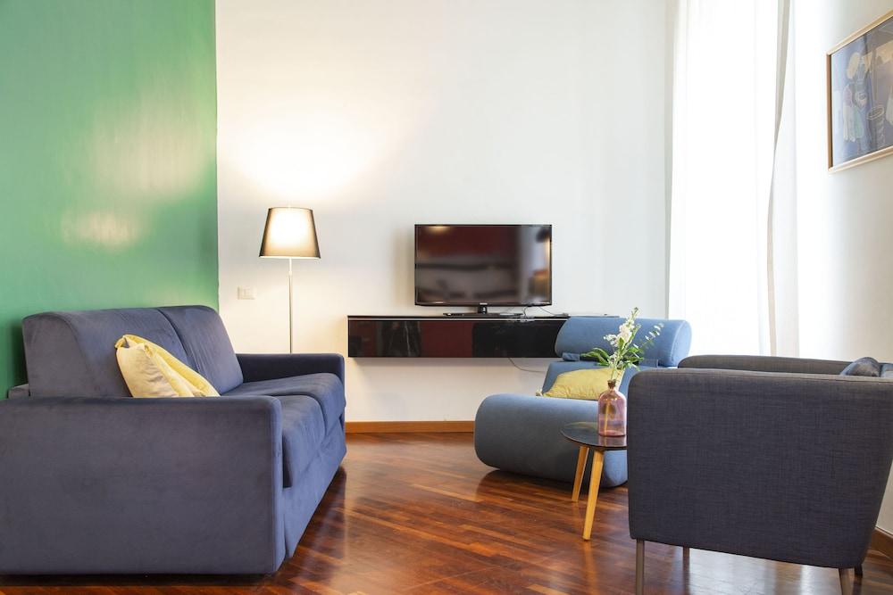 Garibaldi RTH Room Type - Apartment, 2 Bedrooms
