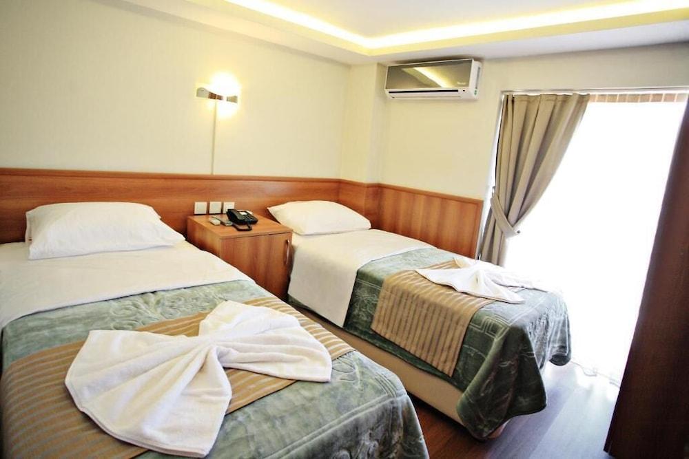 Taksim Palace Hotel Apart Room Type - Economy Room