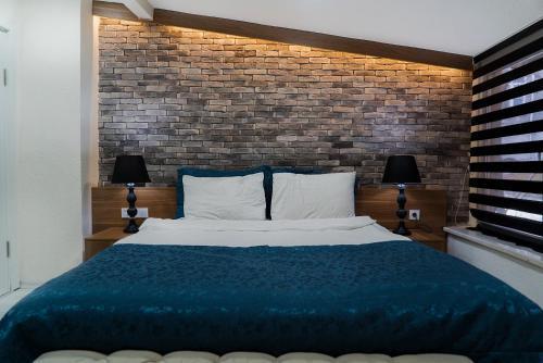 The Havana Residence Room Type - Deluxe King Room