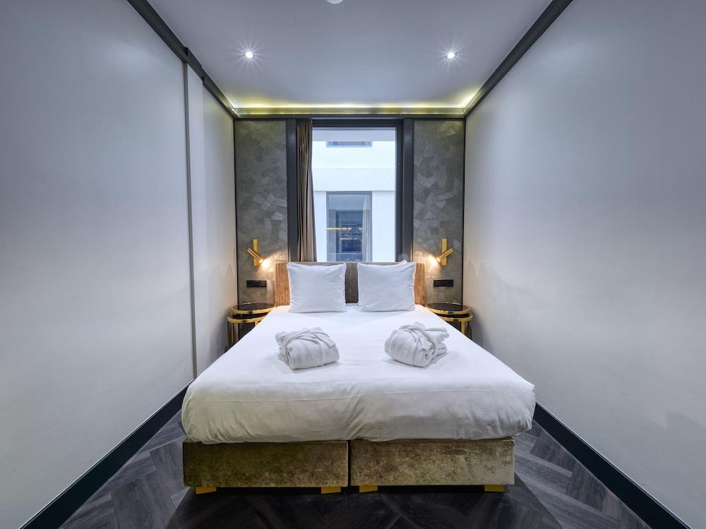Triple G Hotels Room Type - Standard Room