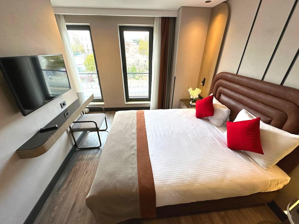 Edition Old City Hotel Room Type - Standard Double Room