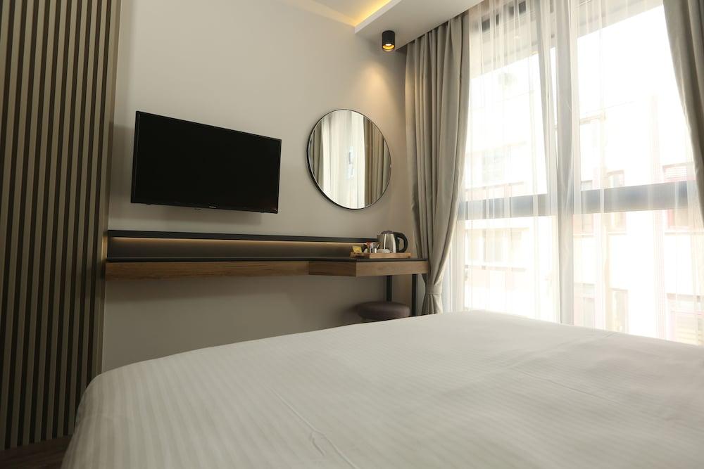 Moja City Hotel - Tap to explore photos