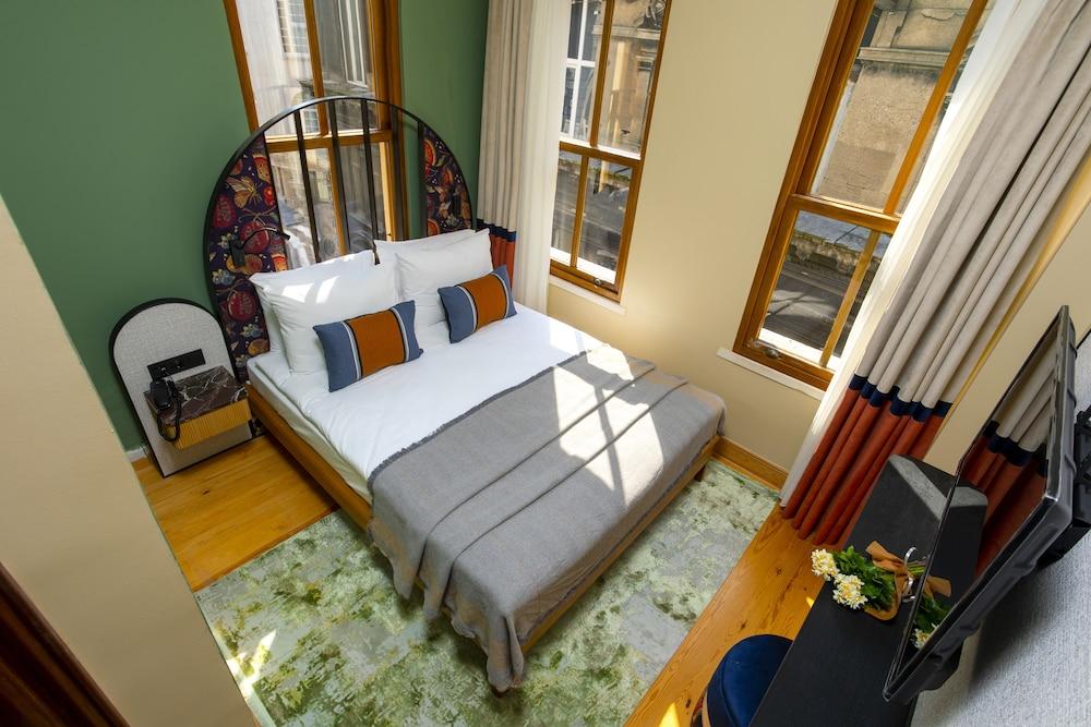 Sirin Han Hotel Old City Room Type - Deluxe Family Suite Sirin Han Hotel Old City Room Type - Deluxe Family Suite