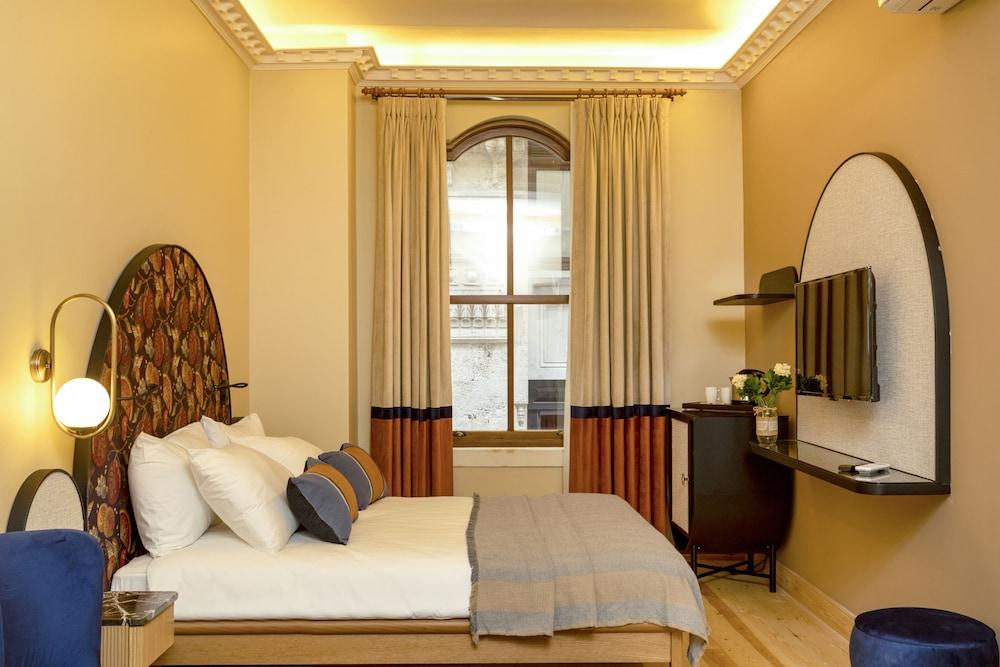 Sirin Han Hotel Old City Room Type - Deluxe Triple Room Sirin Han Hotel Old City Room Type - Deluxe Triple Room