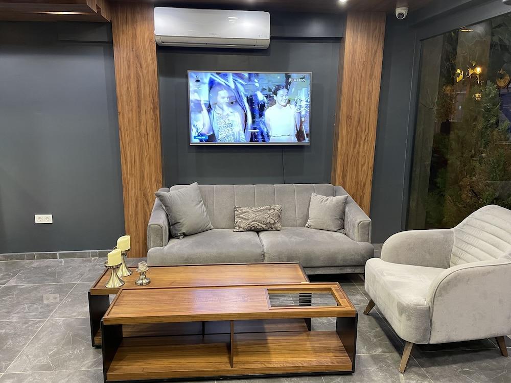 فيتابيلا سويتس