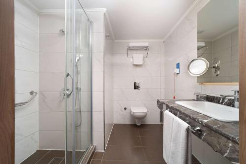 TRYP By Wyndham Istanbul Sisli Hotel Room Type - Corner Deluxe Room