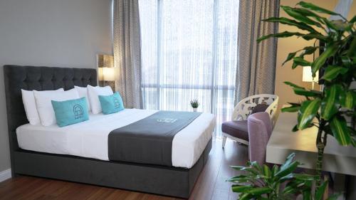 Homey AirPort Hotel Room Type - Large Double Room