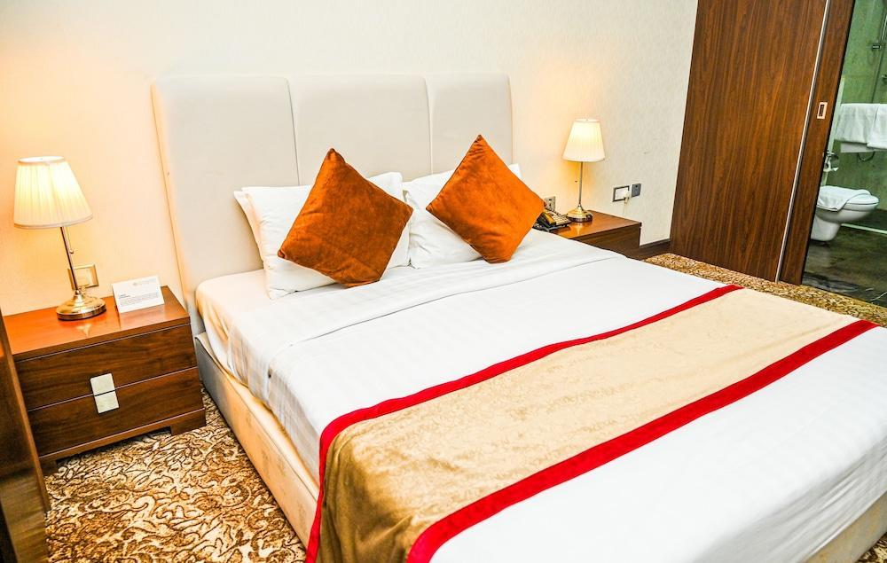 GREEN GARDEN HOTEL Room Type - Deluxe Room