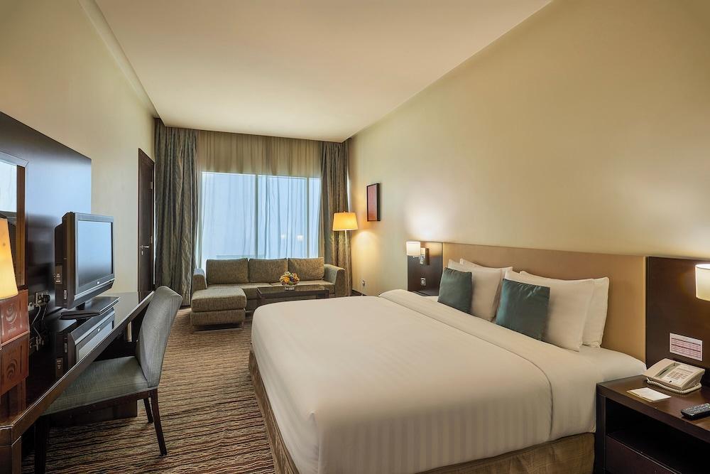 Safir Hotel Doha Room Type - Deluxe Double Room