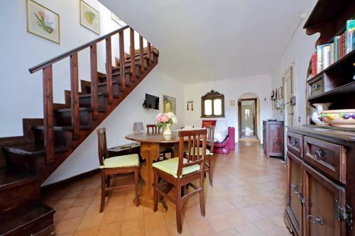 St.Margherita Charming House - Tap to explore photos
