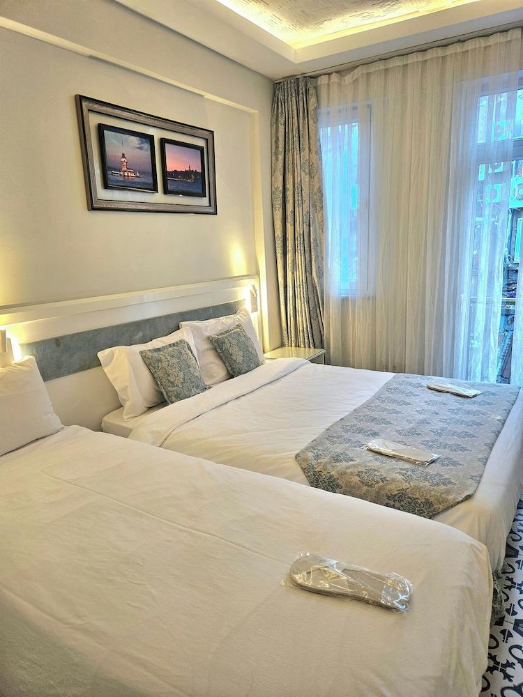 Lemon Residence Room Type - Superior Triple Room, 1 Bedroom Lemon Residence Room Type - Superior Triple Room, 1 Bedroom