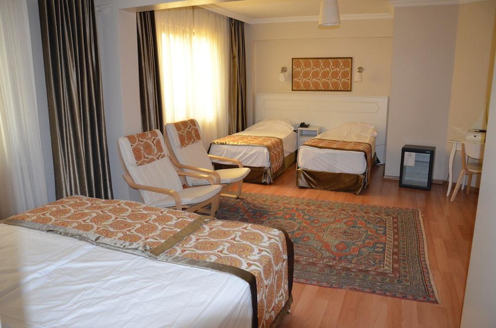 Hotel Fehmi Bey Room Type - Family Quadruple Room, Multiple Beds